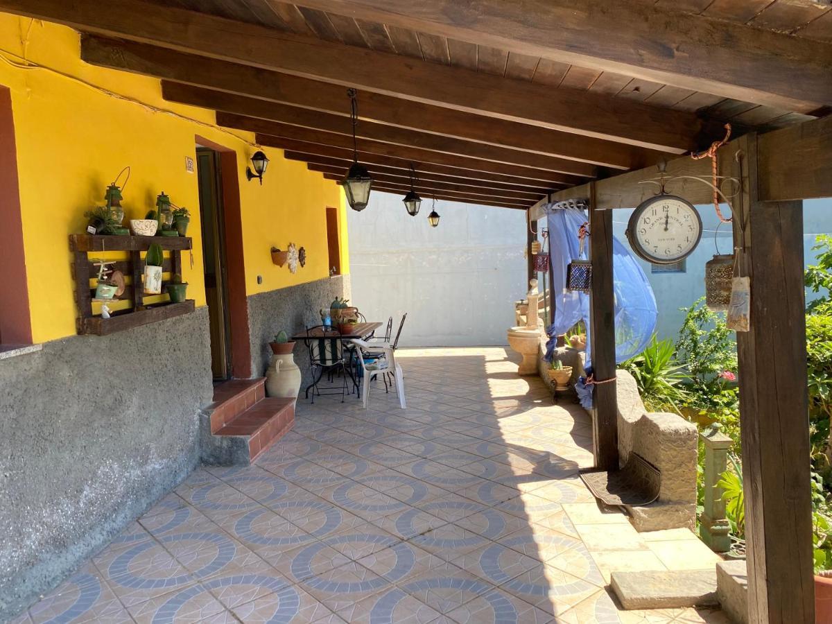 Casa Vacanza Sa Dommu De Teresa Nebida 外观 照片